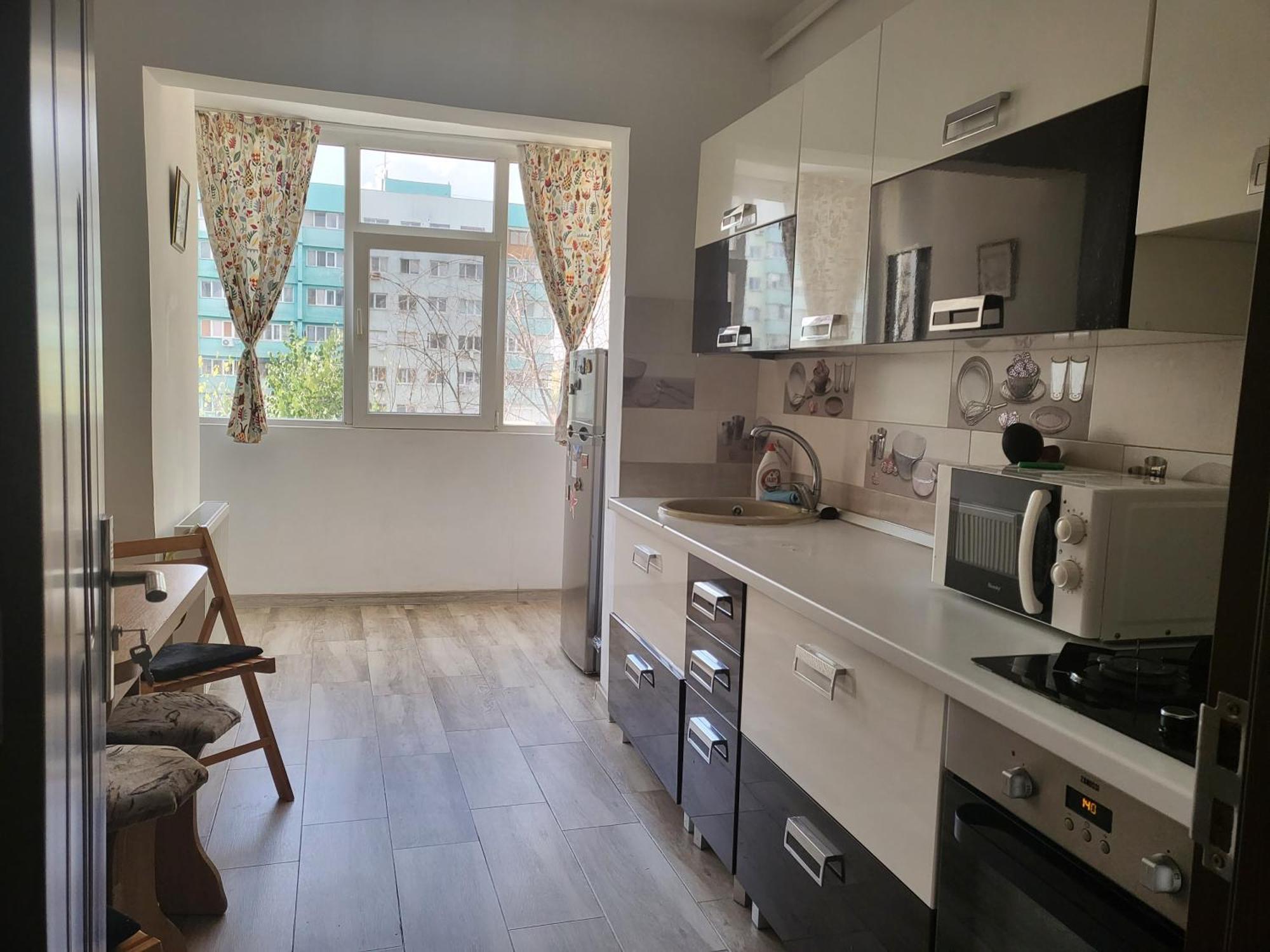 Apartament Cu 3 Camere Chiar In Inima Capitalei Bukarest Eksteriør billede
